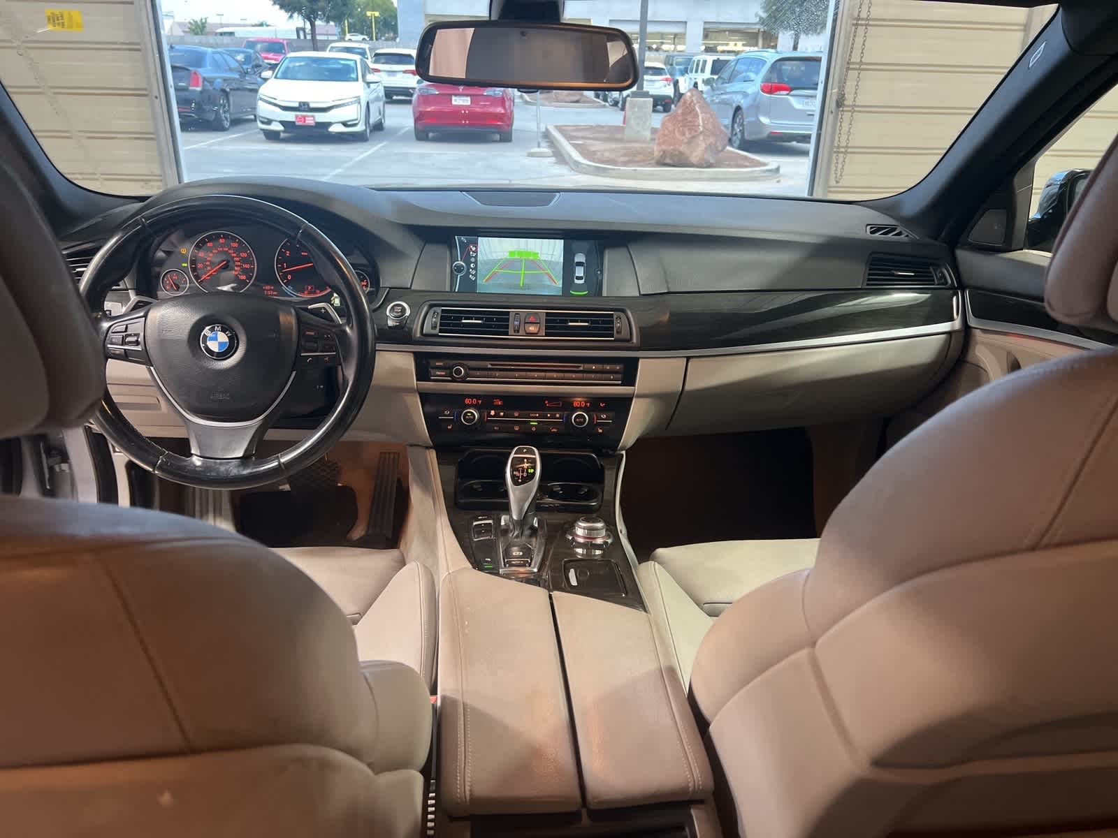 Thumbnail: 2012 BMW 5 Series - 35