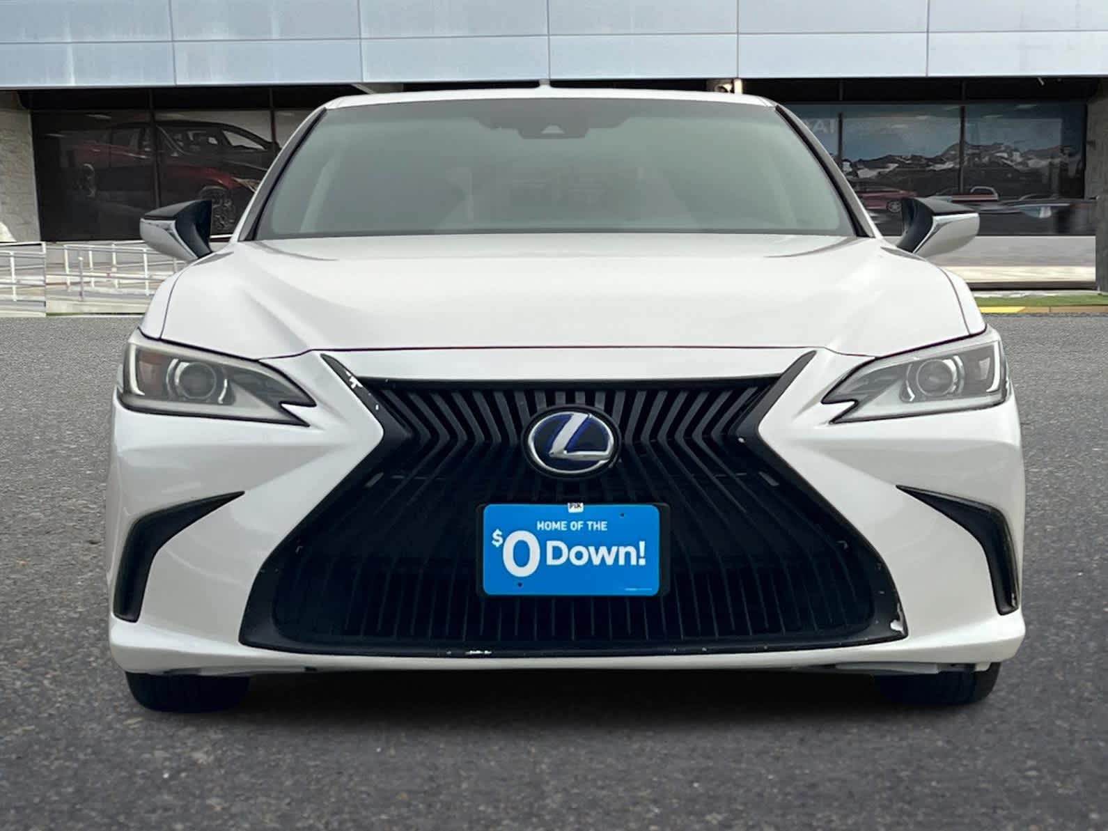 Thumbnail: 2019 Lexus ES - 11