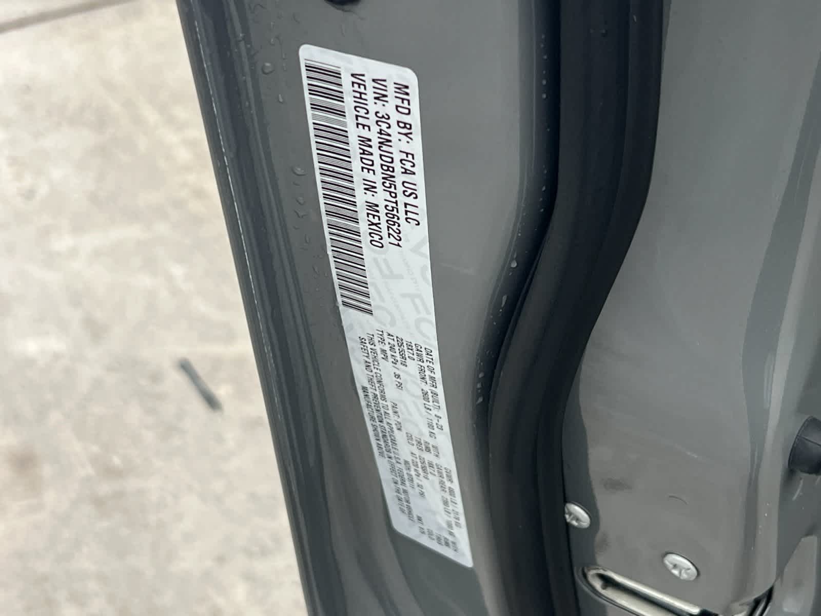 Thumbnail: 2023 Jeep Compass - 31