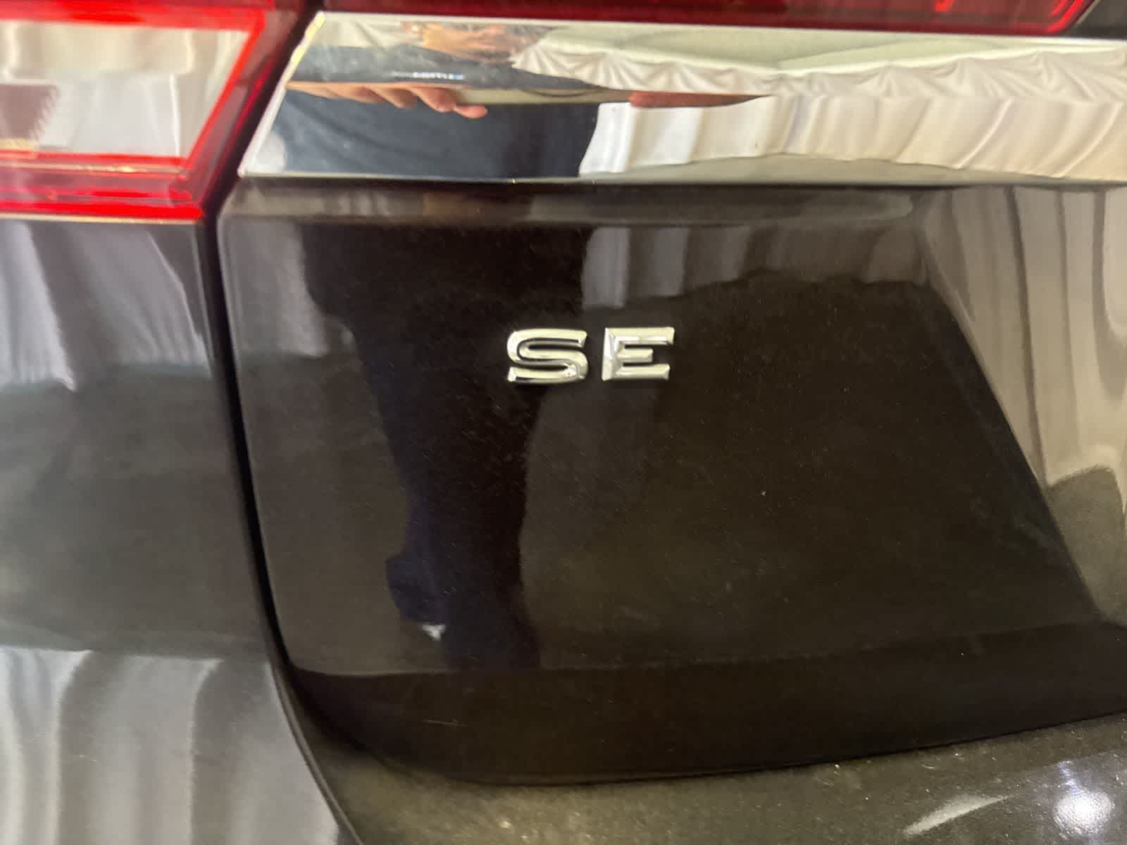 Thumbnail: 2019 Volkswagen Atlas - 9