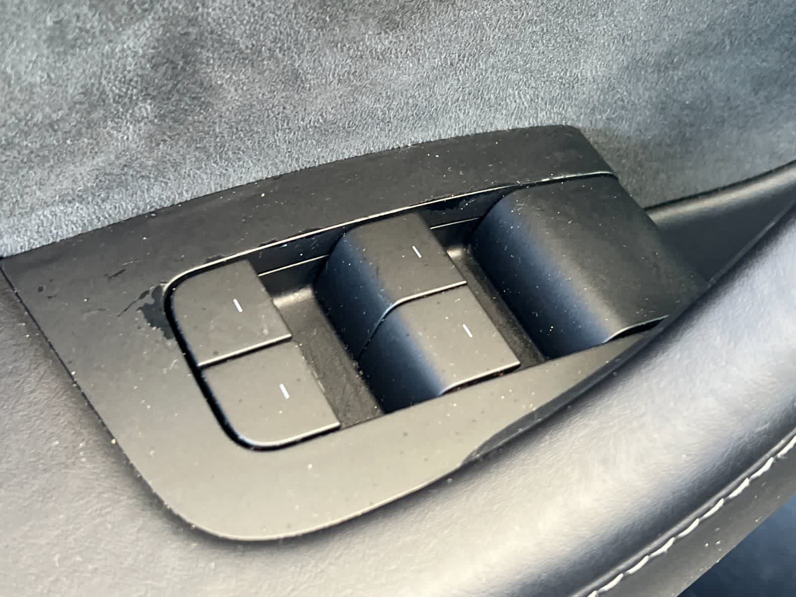 Thumbnail: 2023 Tesla Model 3 - 14