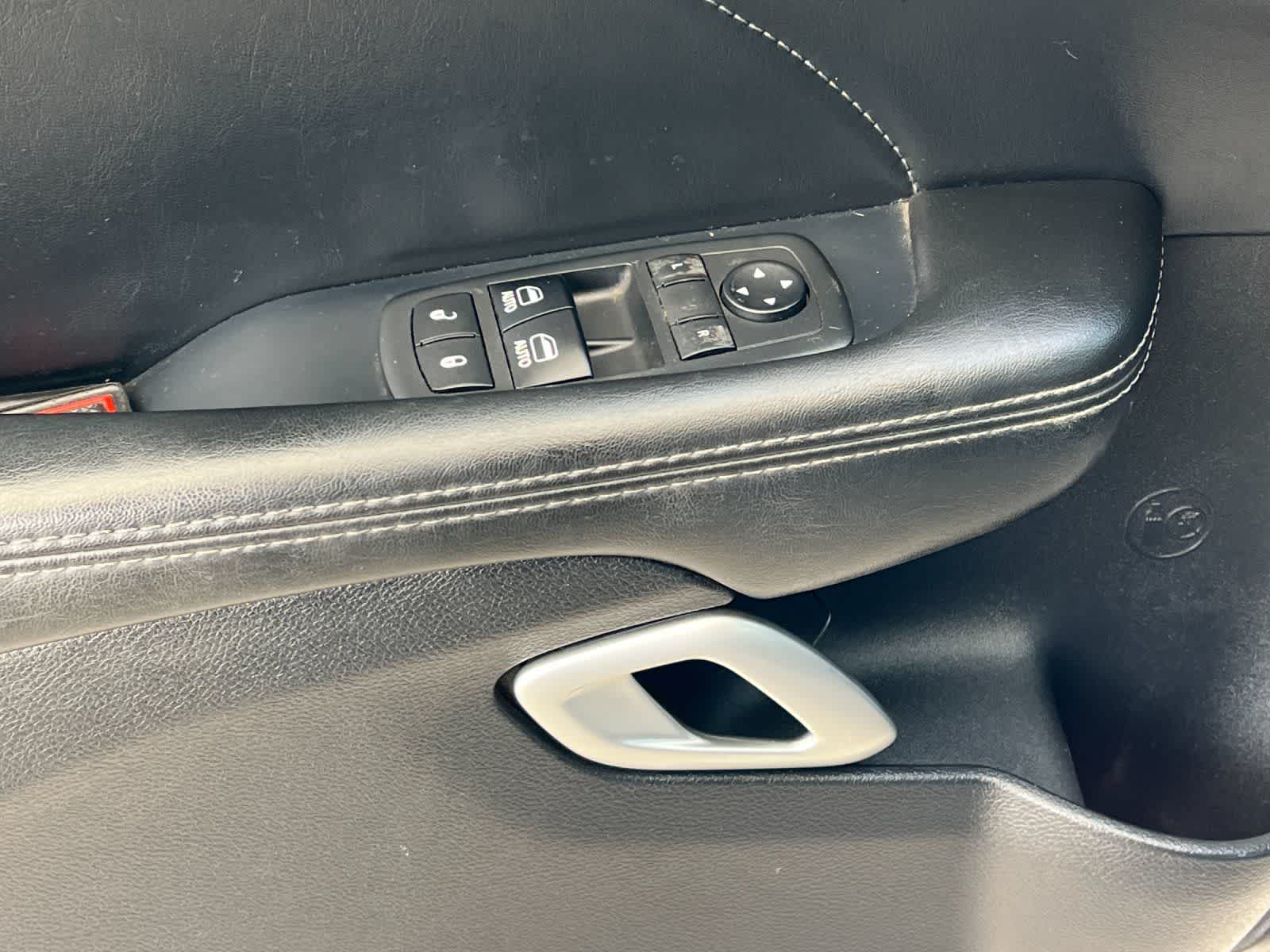 Thumbnail: 2017 Dodge Challenger - 13