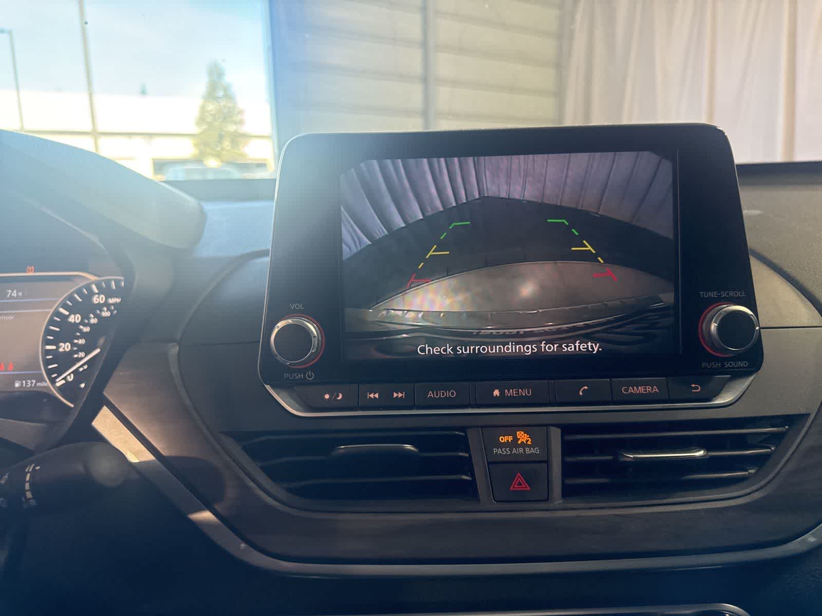 Thumbnail: 2023 Nissan Altima - 28