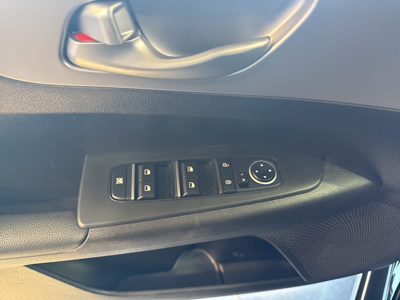 Thumbnail: 2024 Kia Forte - 15