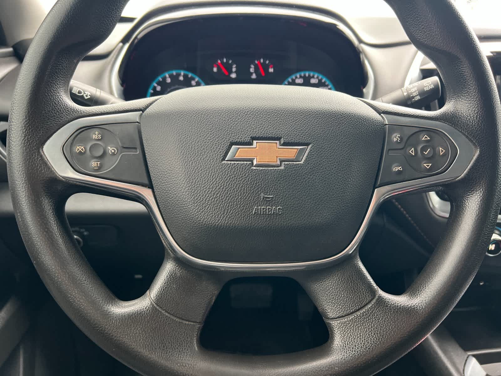 Thumbnail: 2021 Chevrolet Traverse - 24