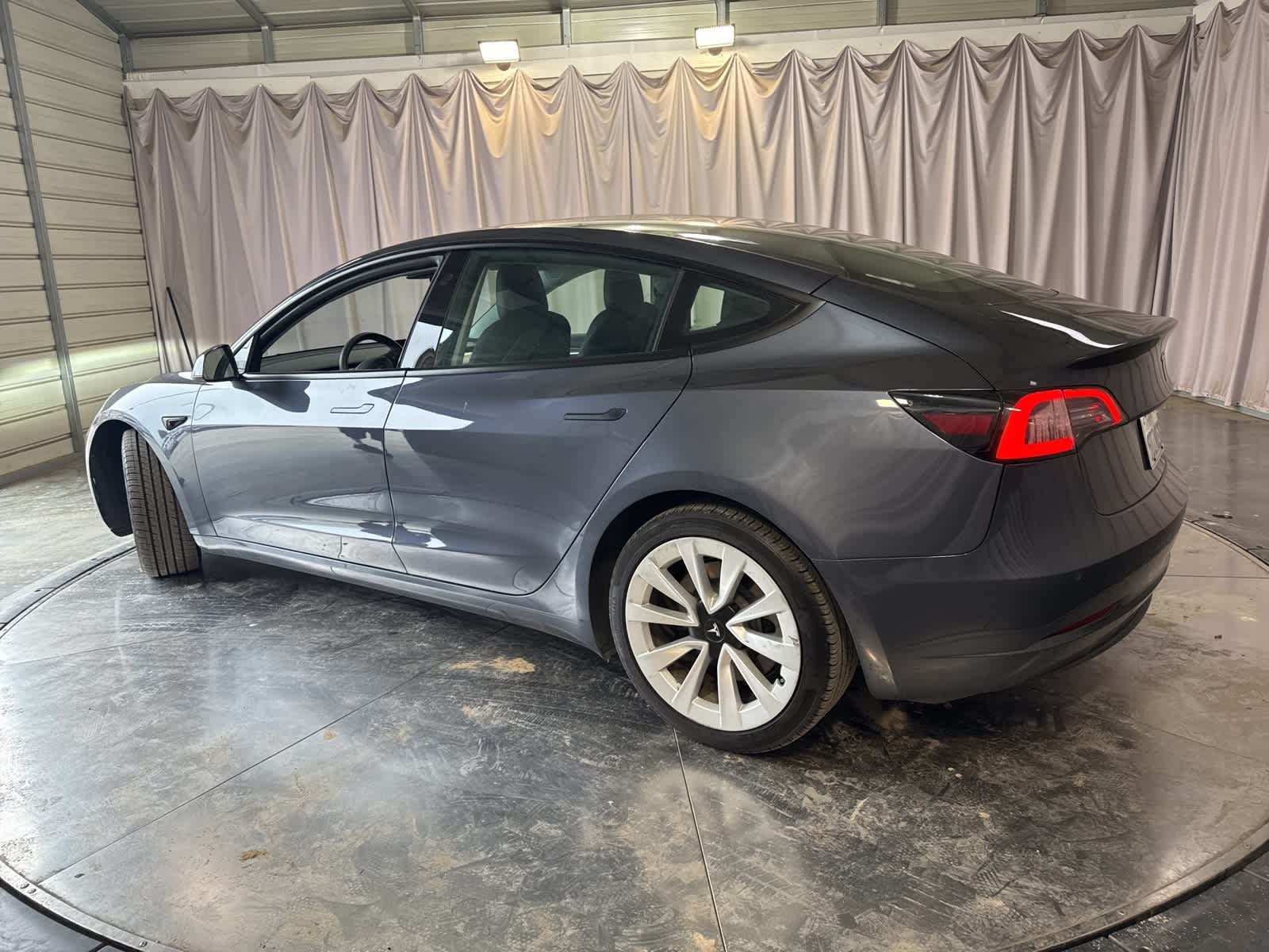 Thumbnail: 2022 Tesla Model 3 - 7