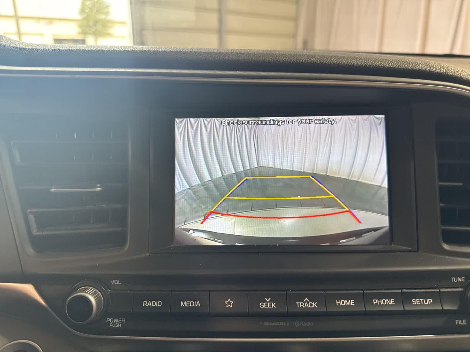 Thumbnail: 2020 Hyundai Elantra - 22