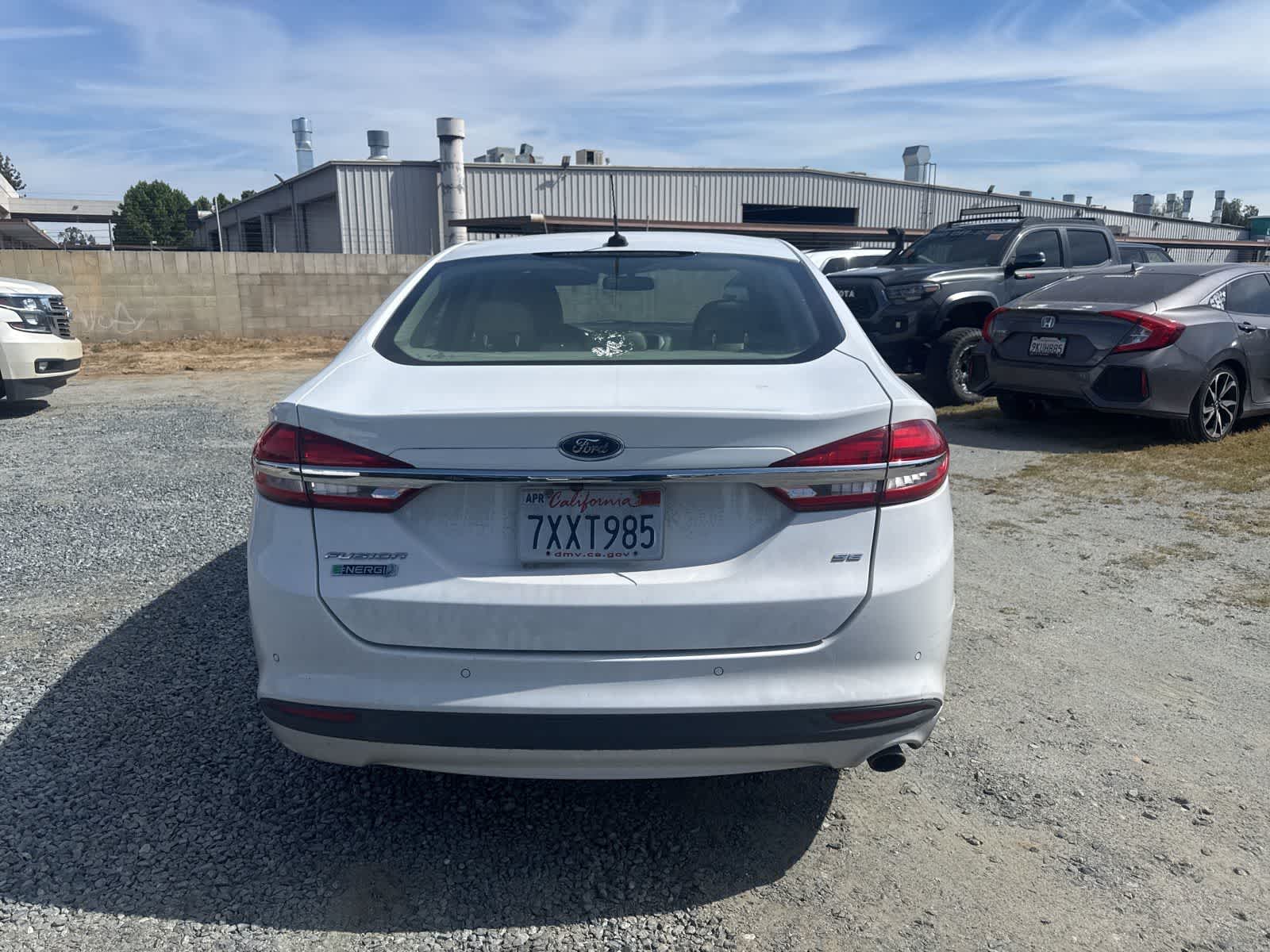 2017 Ford Fusion Energi SE Luxury photo 5