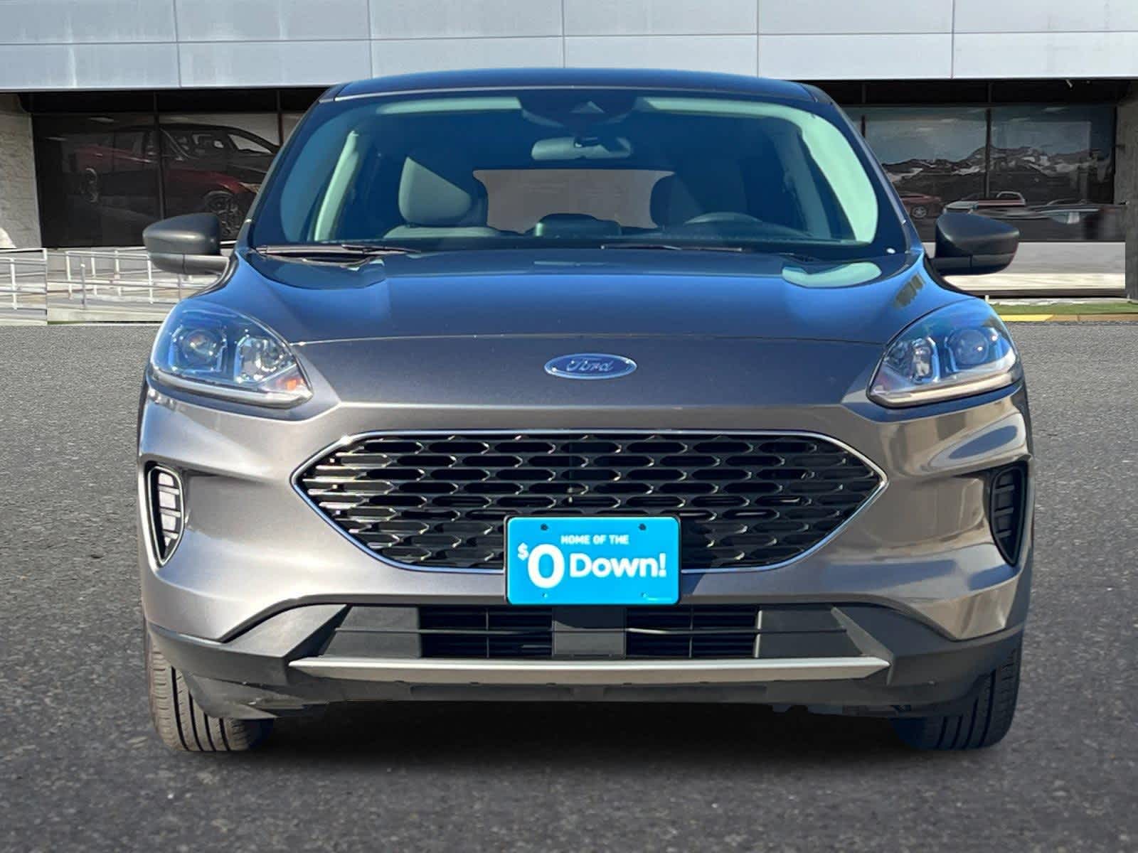 Thumbnail: 2022 Ford Escape - 10