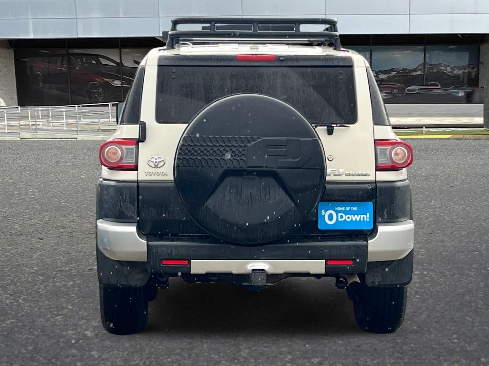 Thumbnail: 2013 Toyota FJ Cruiser - 7