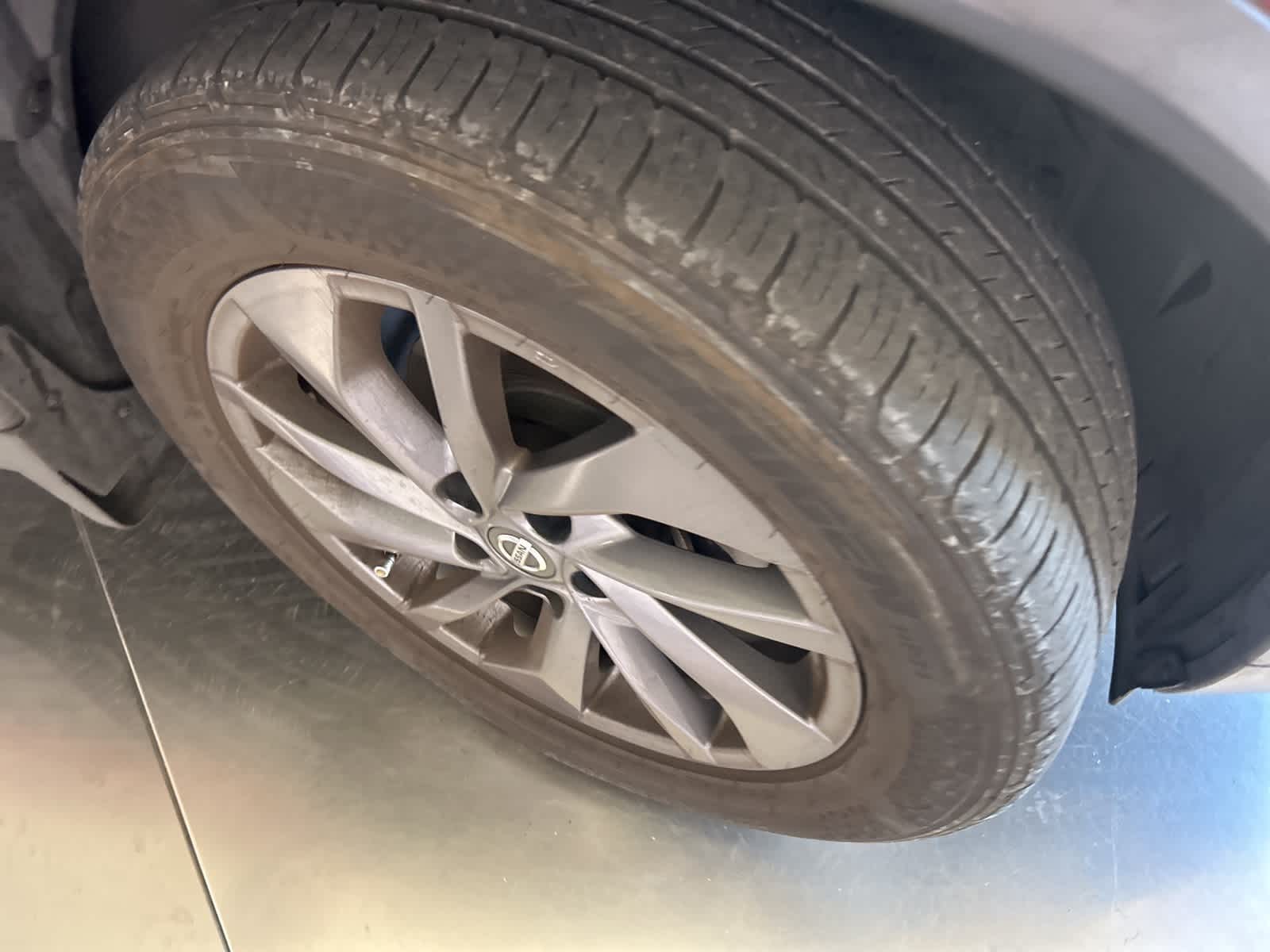 Thumbnail: 2016 Nissan Rogue - 4