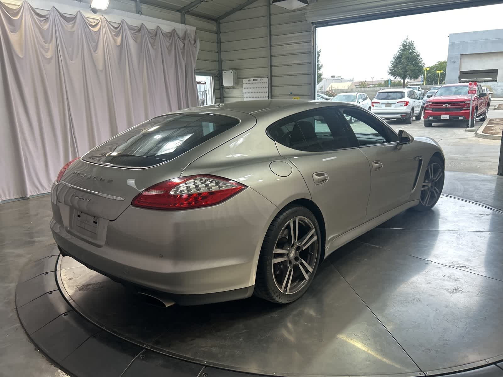 Thumbnail: 2012 Porsche Panamera - 8