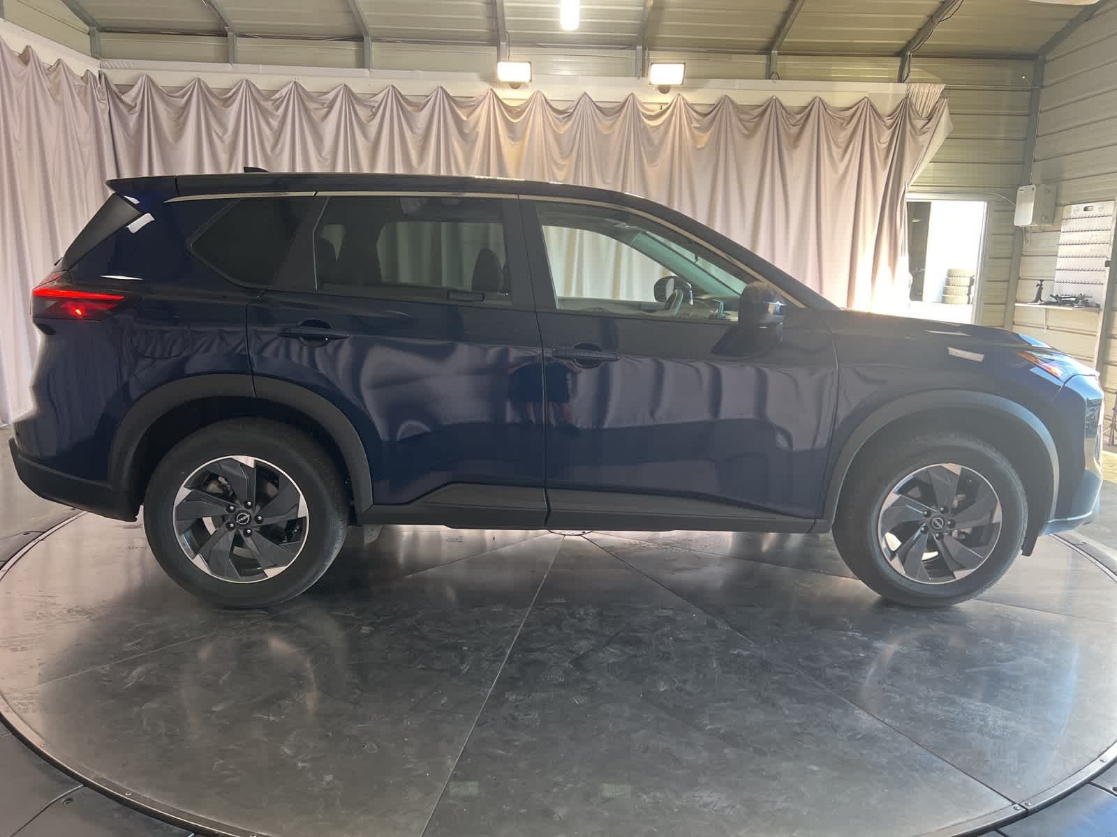 Thumbnail: 2025 Nissan Rogue - 8