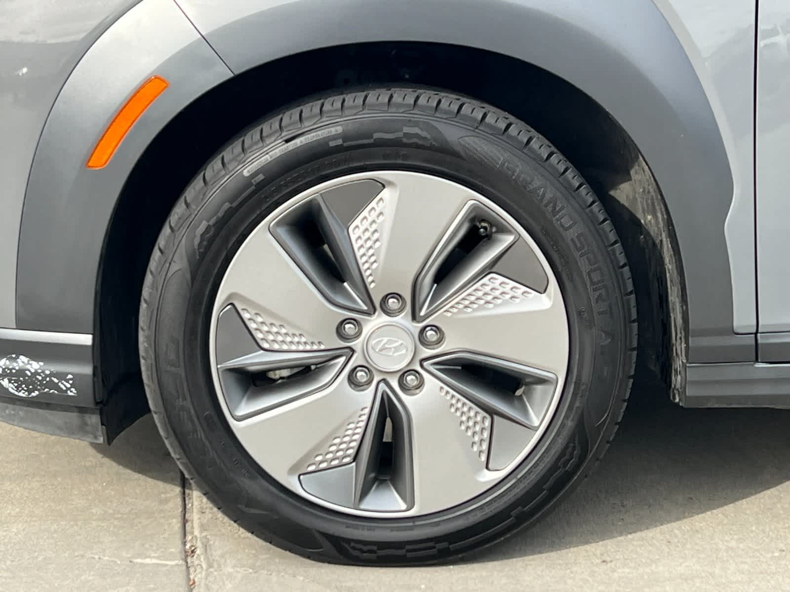 Thumbnail: 2020 Hyundai Kona - 25