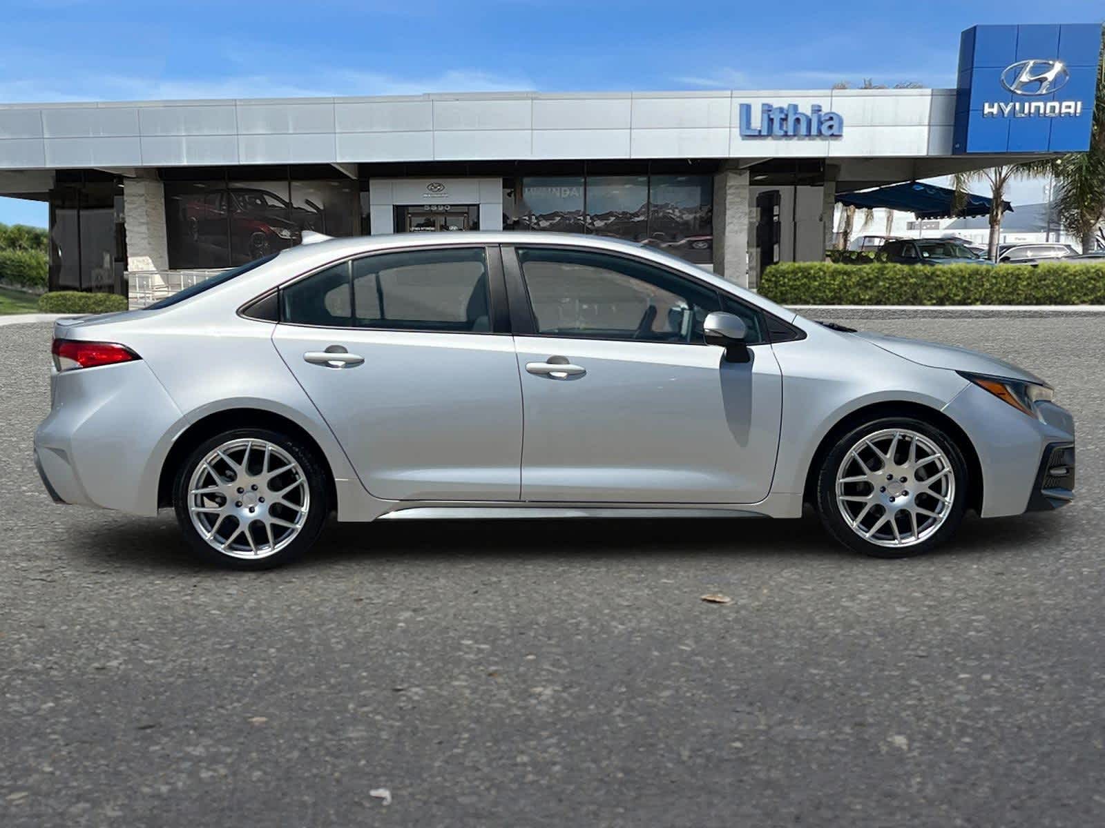 Thumbnail: 2021 Toyota Corolla - 8