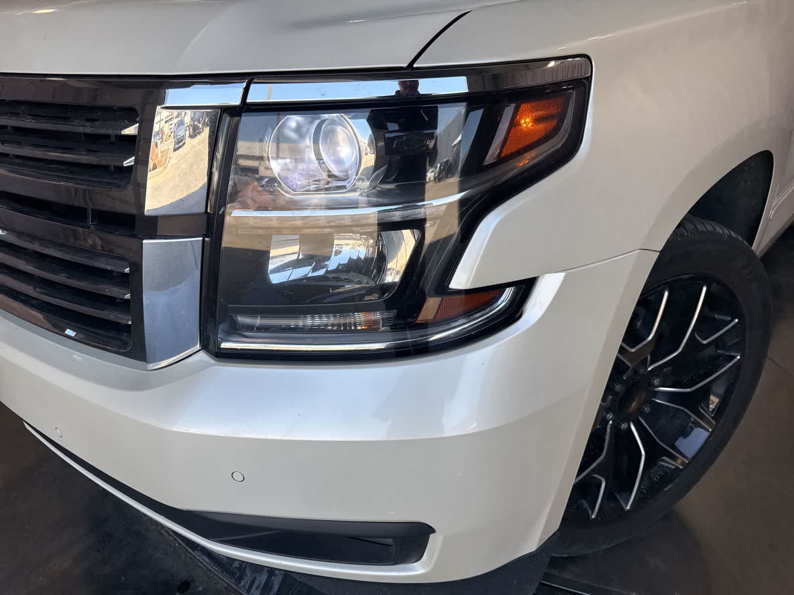 Thumbnail: 2015 Chevrolet Tahoe - 9
