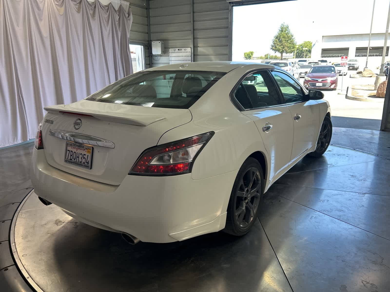 Thumbnail: 2013 Nissan Maxima - 8