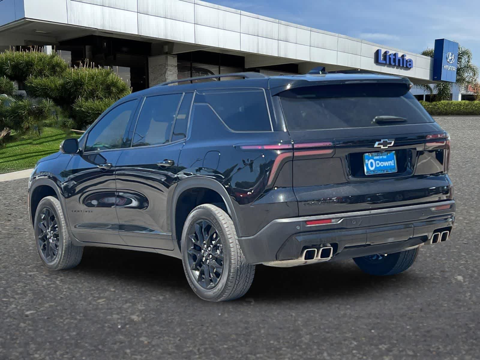 Thumbnail: 2024 Chevrolet Traverse - 7
