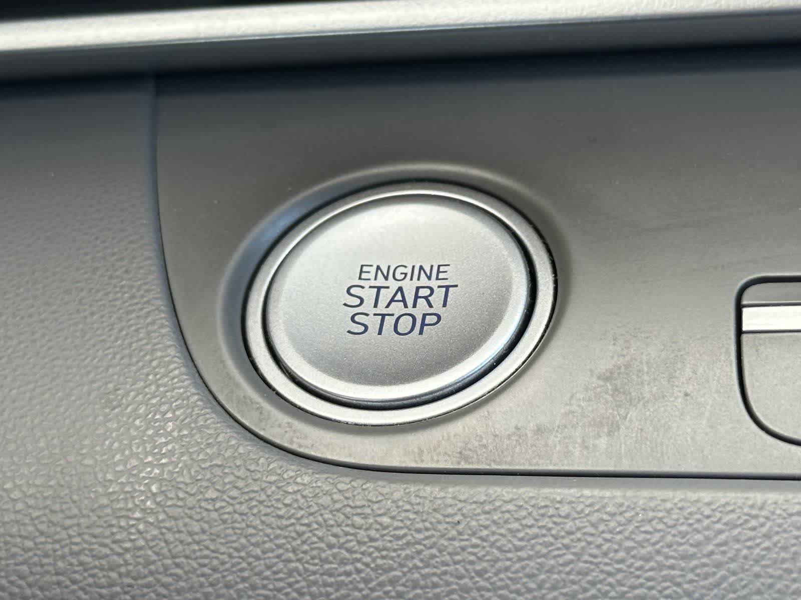 Thumbnail: 2023 Hyundai Elantra - 23