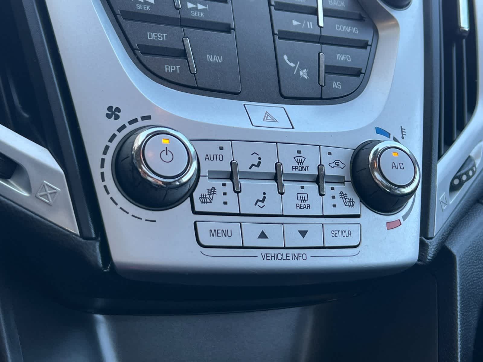 Thumbnail: 2017 GMC Terrain - 21