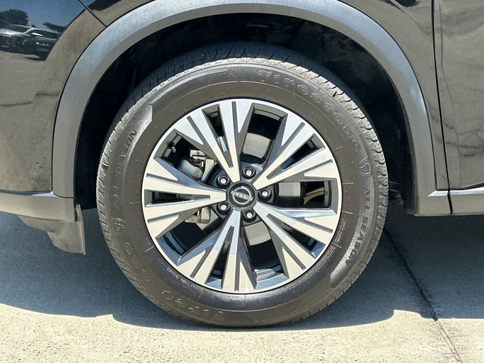 Thumbnail: 2022 Nissan Rogue - 26