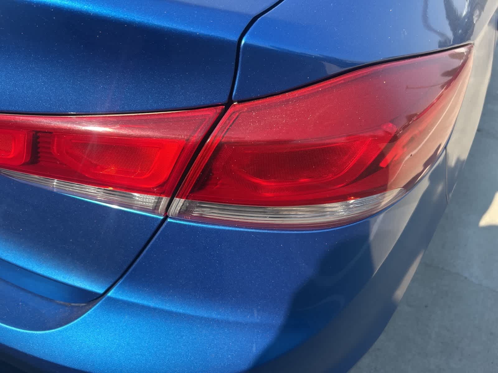Thumbnail: 2018 Hyundai Elantra - 8