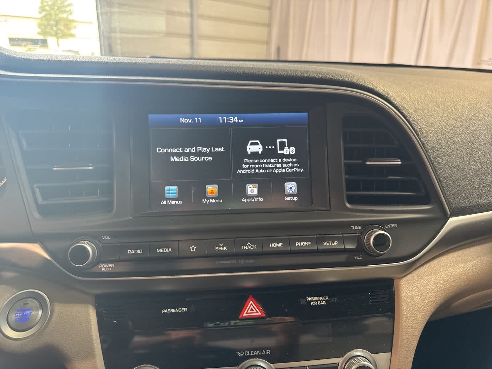 Thumbnail: 2020 Hyundai Elantra - 18