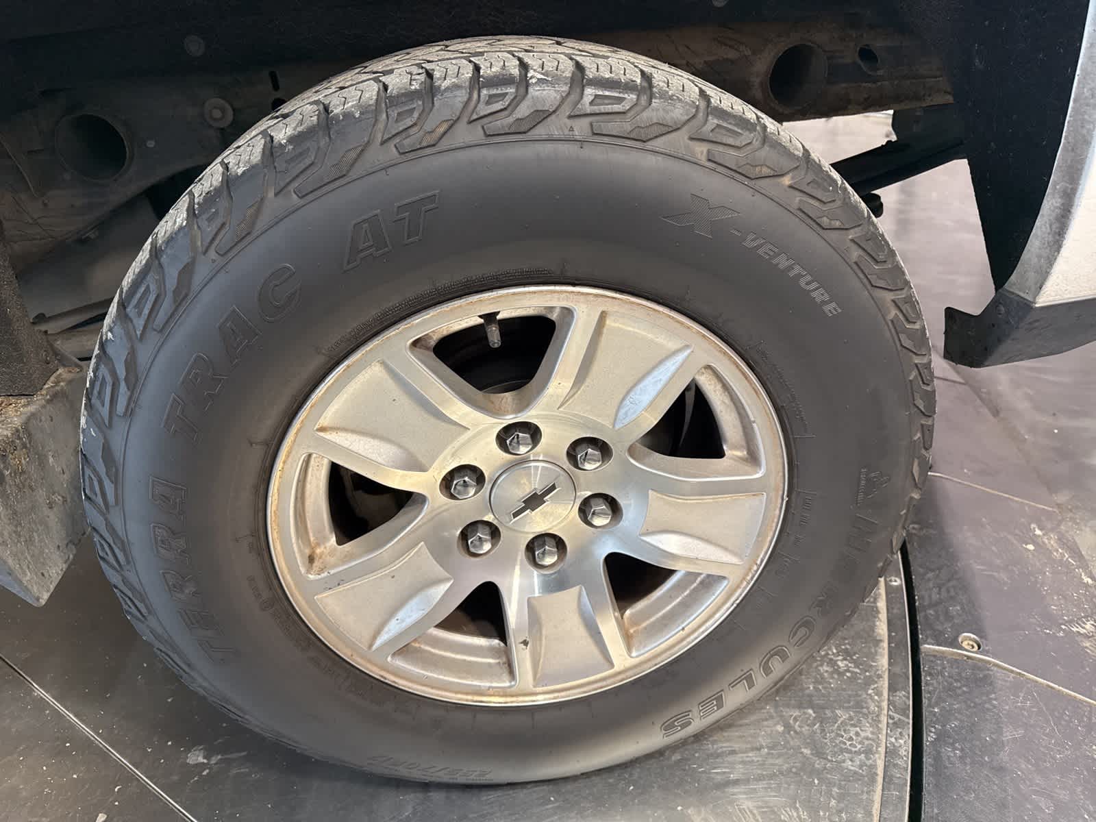 Thumbnail: 2015 Chevrolet Silverado 1500 - 15