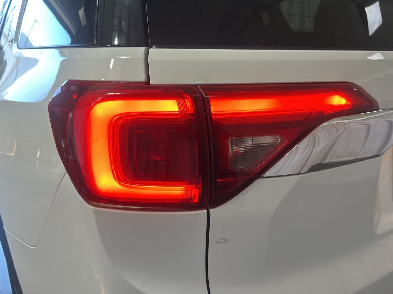 Thumbnail: 2017 GMC Acadia - 13