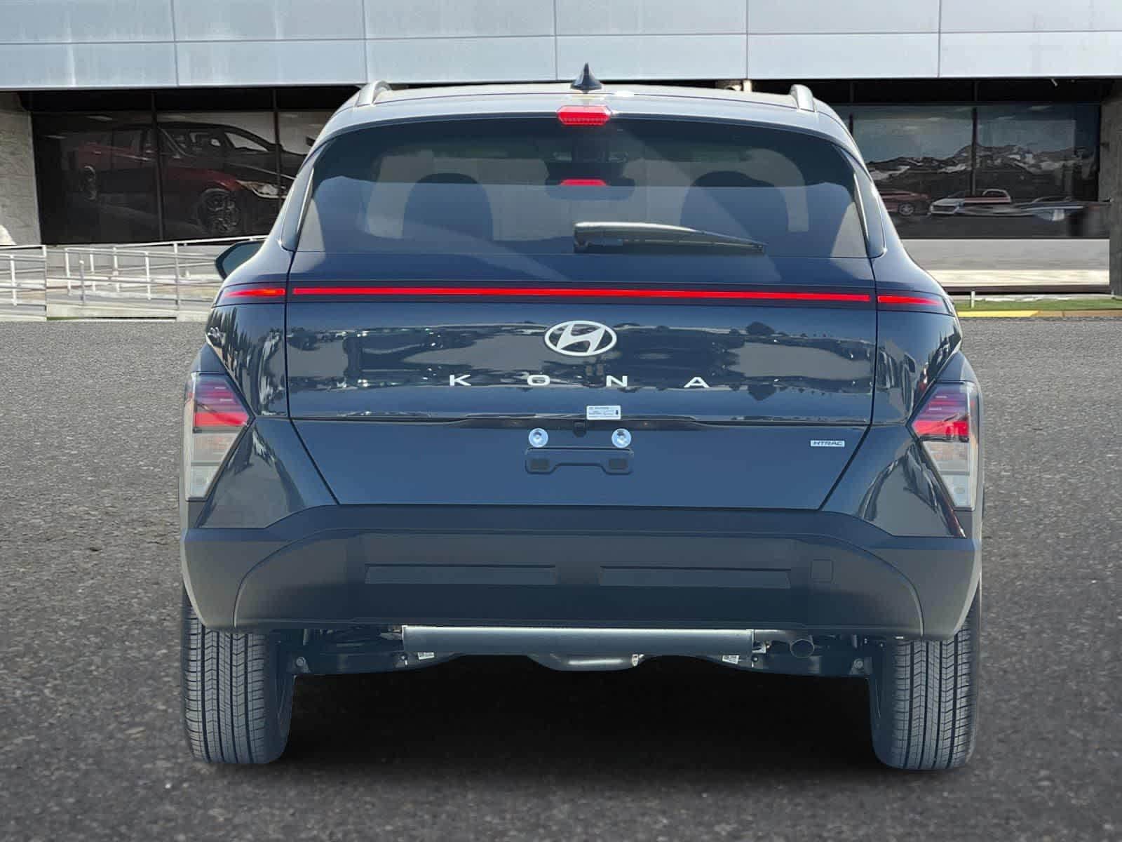 2025 Hyundai Kona SEL - Photo 7