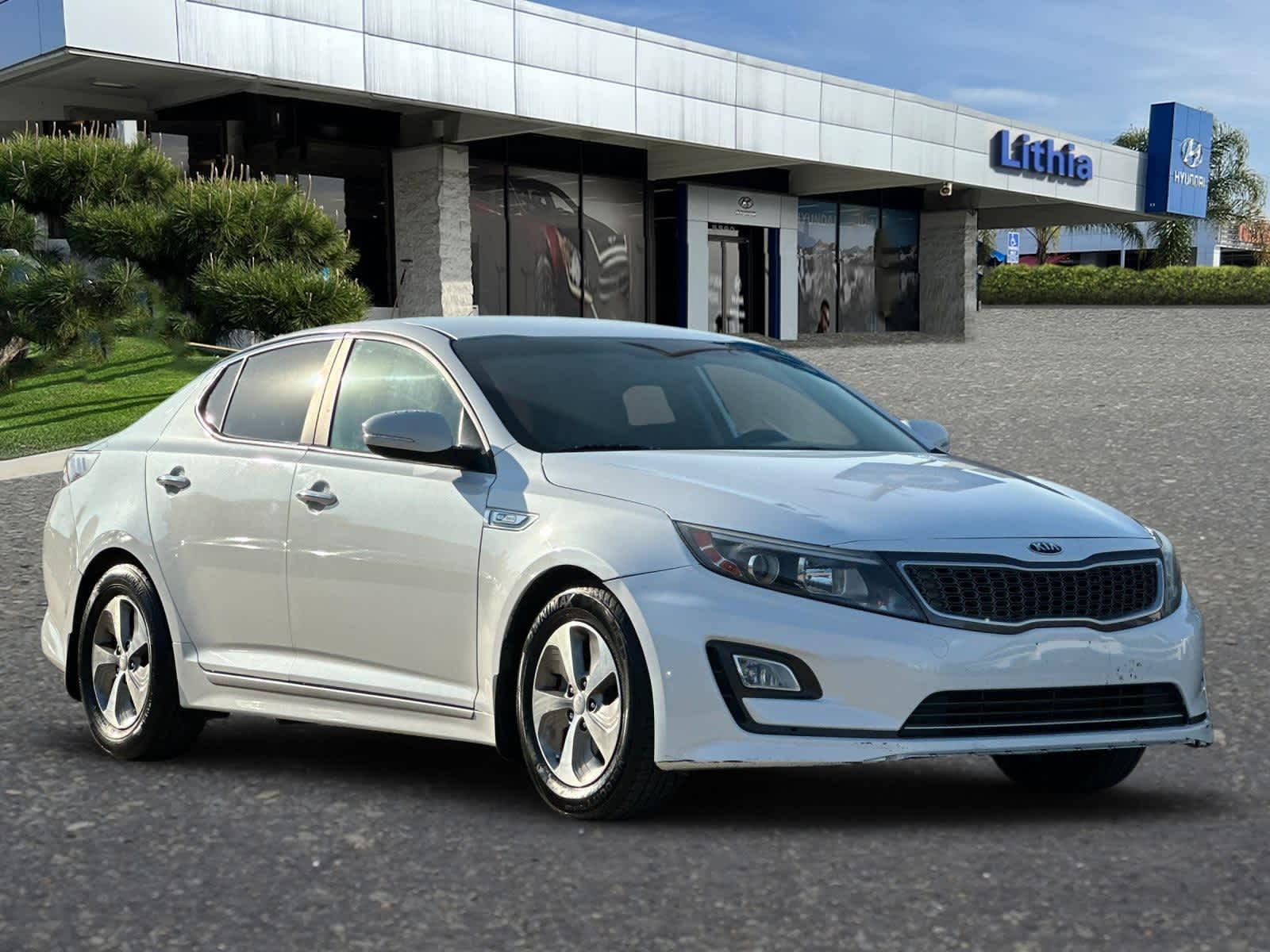 Thumbnail: 2015 Kia Optima - 9