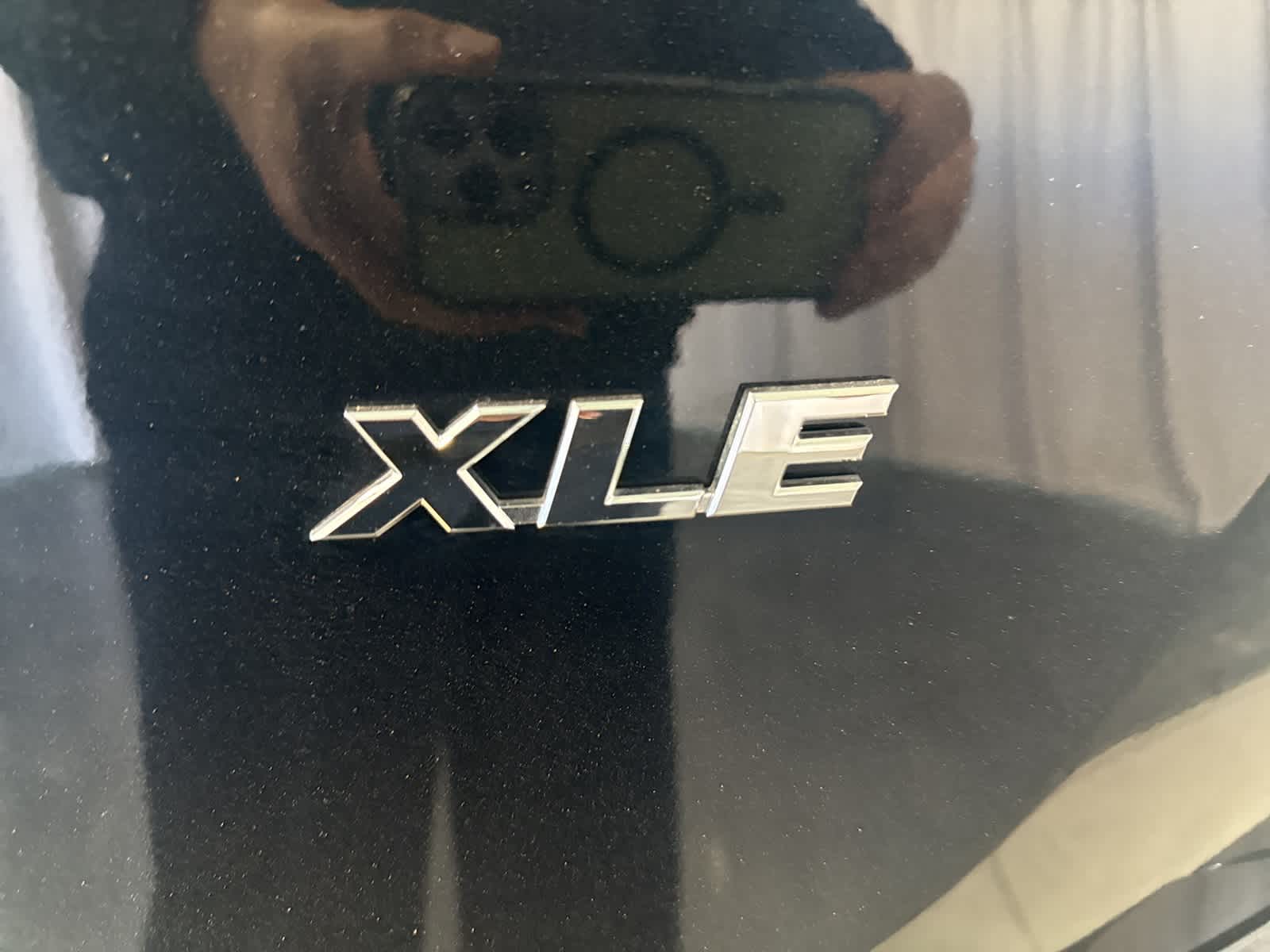 Thumbnail: 2017 Toyota RAV4 - 15