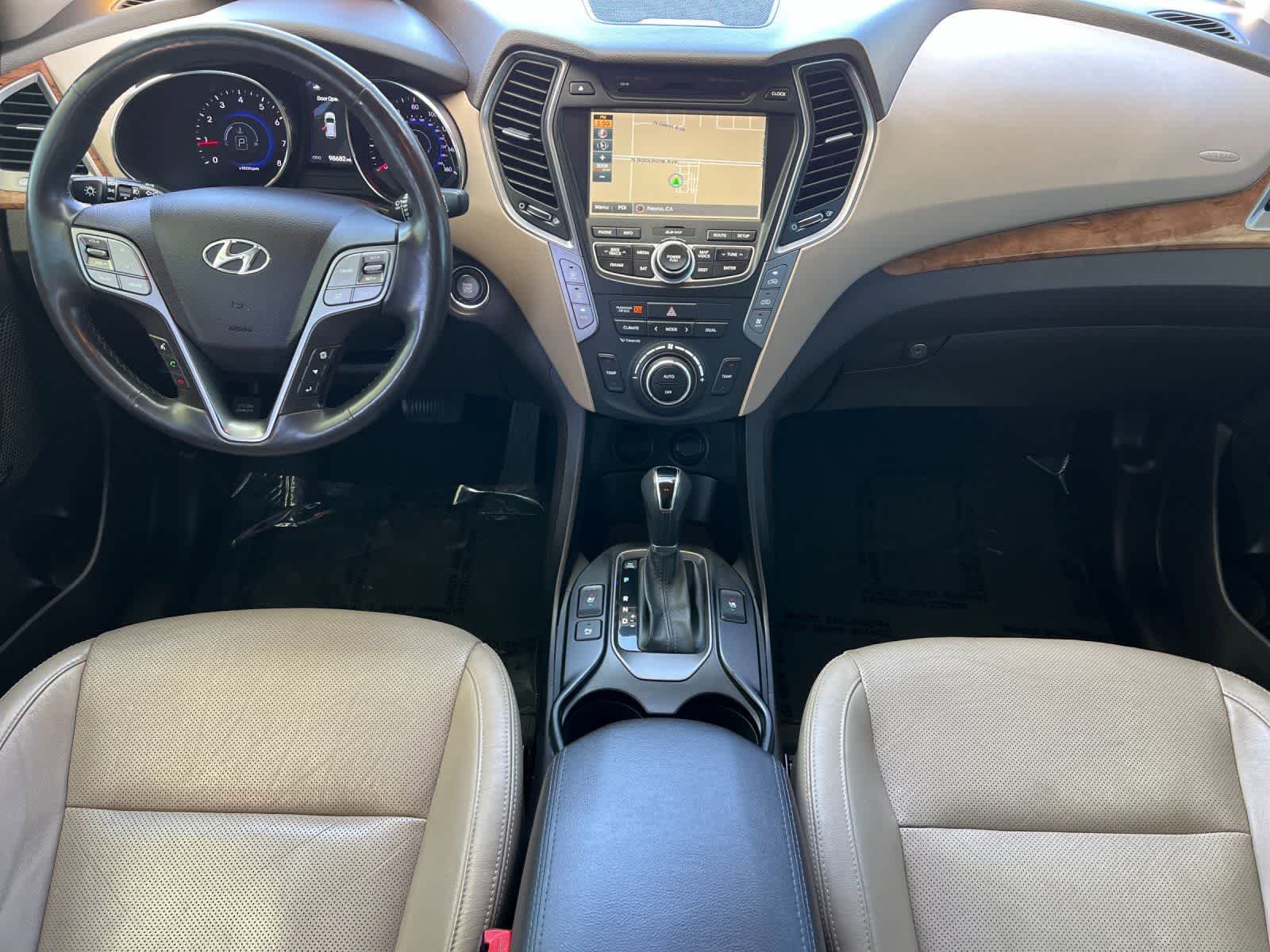 Thumbnail: 2015 Hyundai Santa Fe - 4