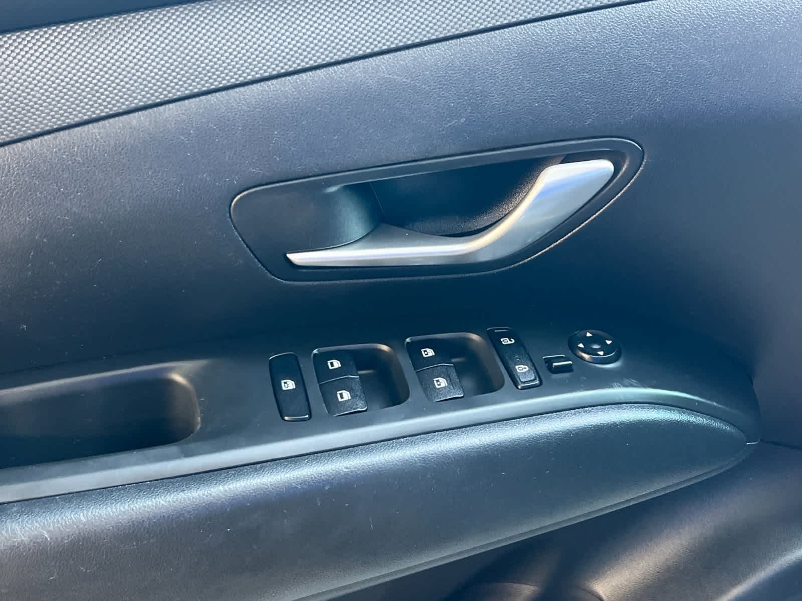 Thumbnail: 2023 Hyundai Tucson - 12