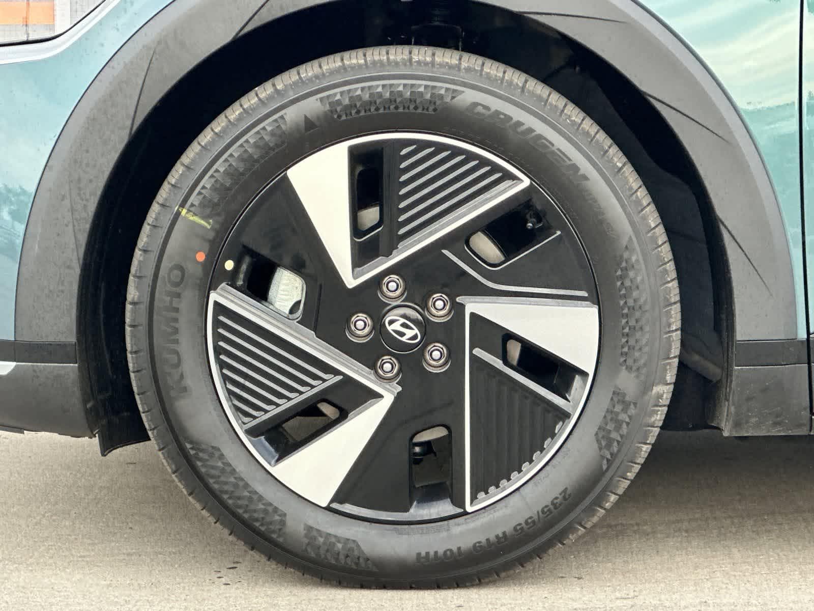 Thumbnail: 2026 Hyundai Ioniq 5 - 26