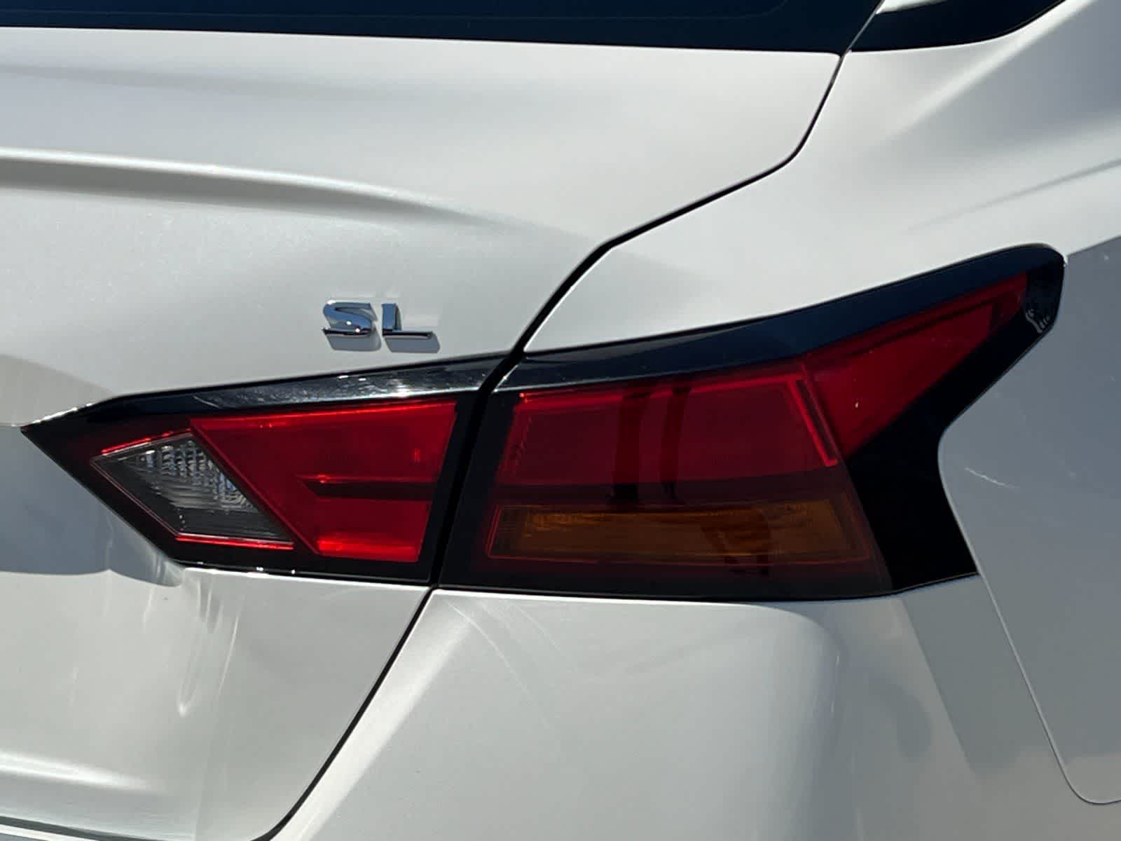 Thumbnail: 2019 Nissan Altima - 27