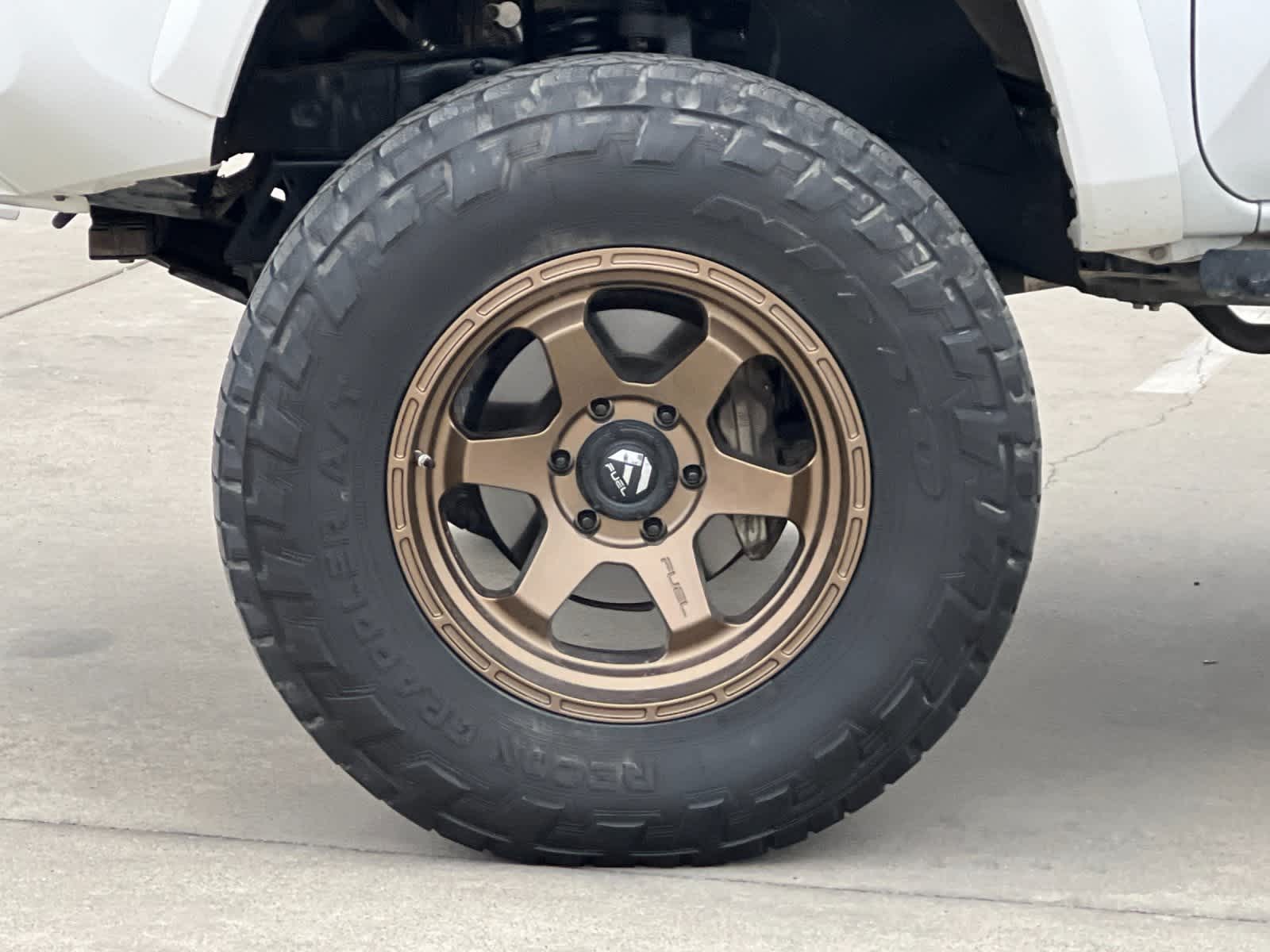 Thumbnail: 2018 Toyota Tacoma - 26