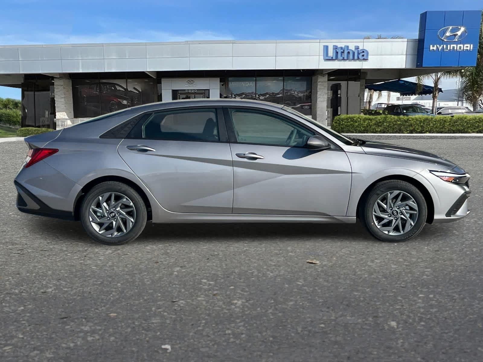 Thumbnail: 2026 Hyundai Elantra - 8