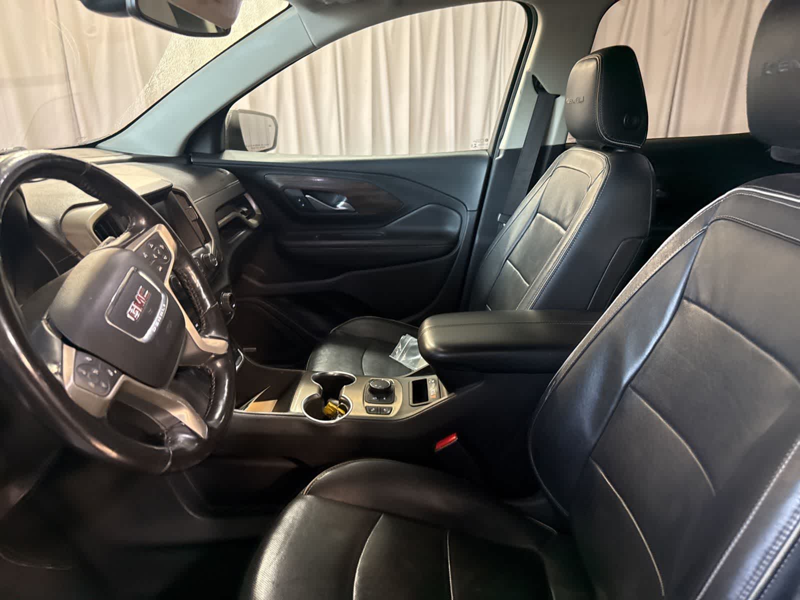 Thumbnail: 2018 GMC Terrain - 20