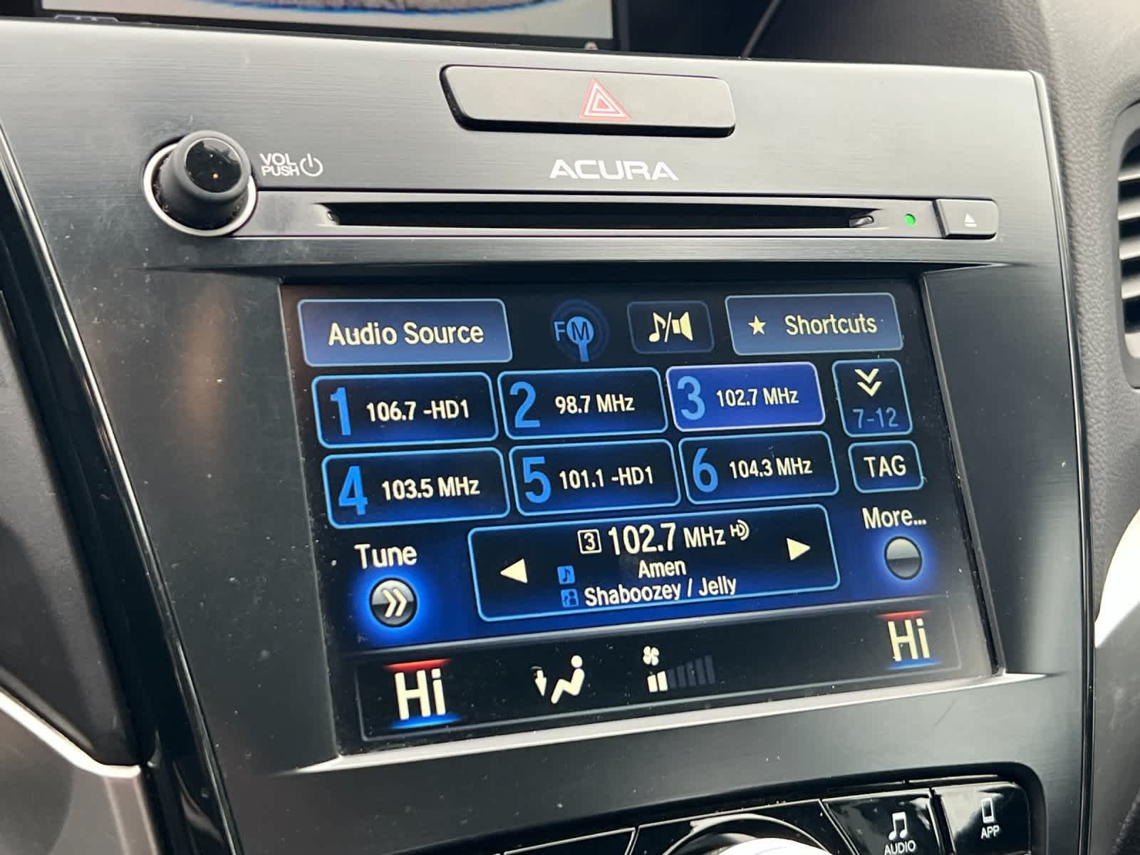 Thumbnail: 2017 Acura ILX - 17