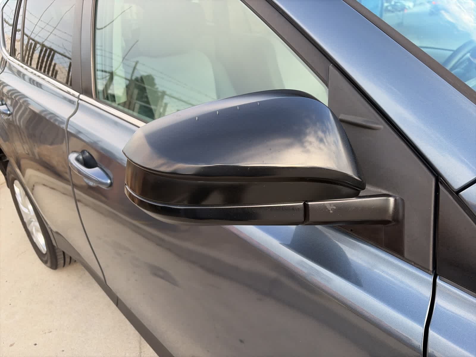 Thumbnail: 2013 Toyota RAV4 - 6