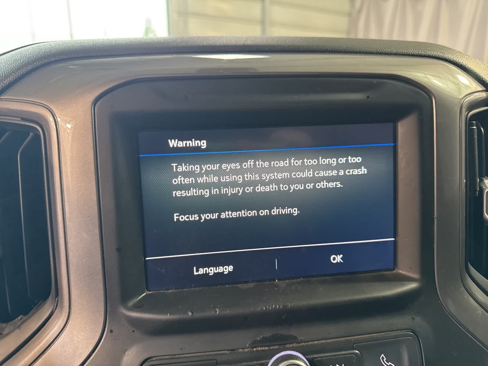 Thumbnail: 2020 Chevrolet Silverado 1500 - 19