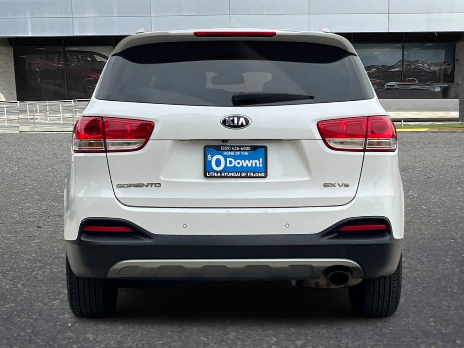 Thumbnail: 2016 Kia Sorento - 7