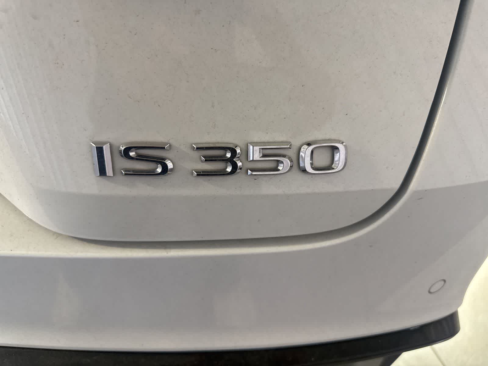 Thumbnail: 2022 Lexus IS - 13