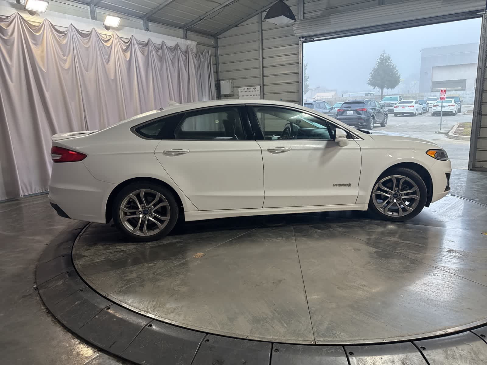 Thumbnail: 2019 Ford Fusion - 3