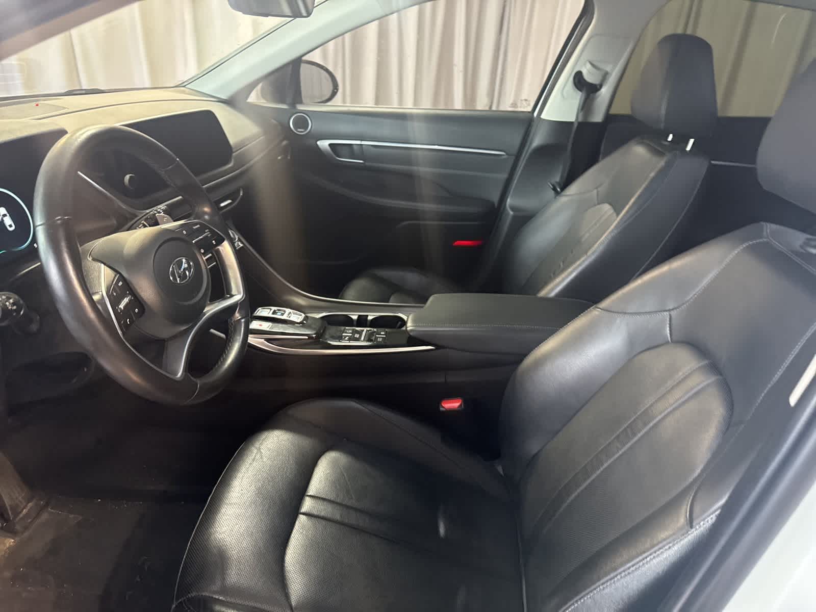 Thumbnail: 2022 Hyundai Sonata - 18