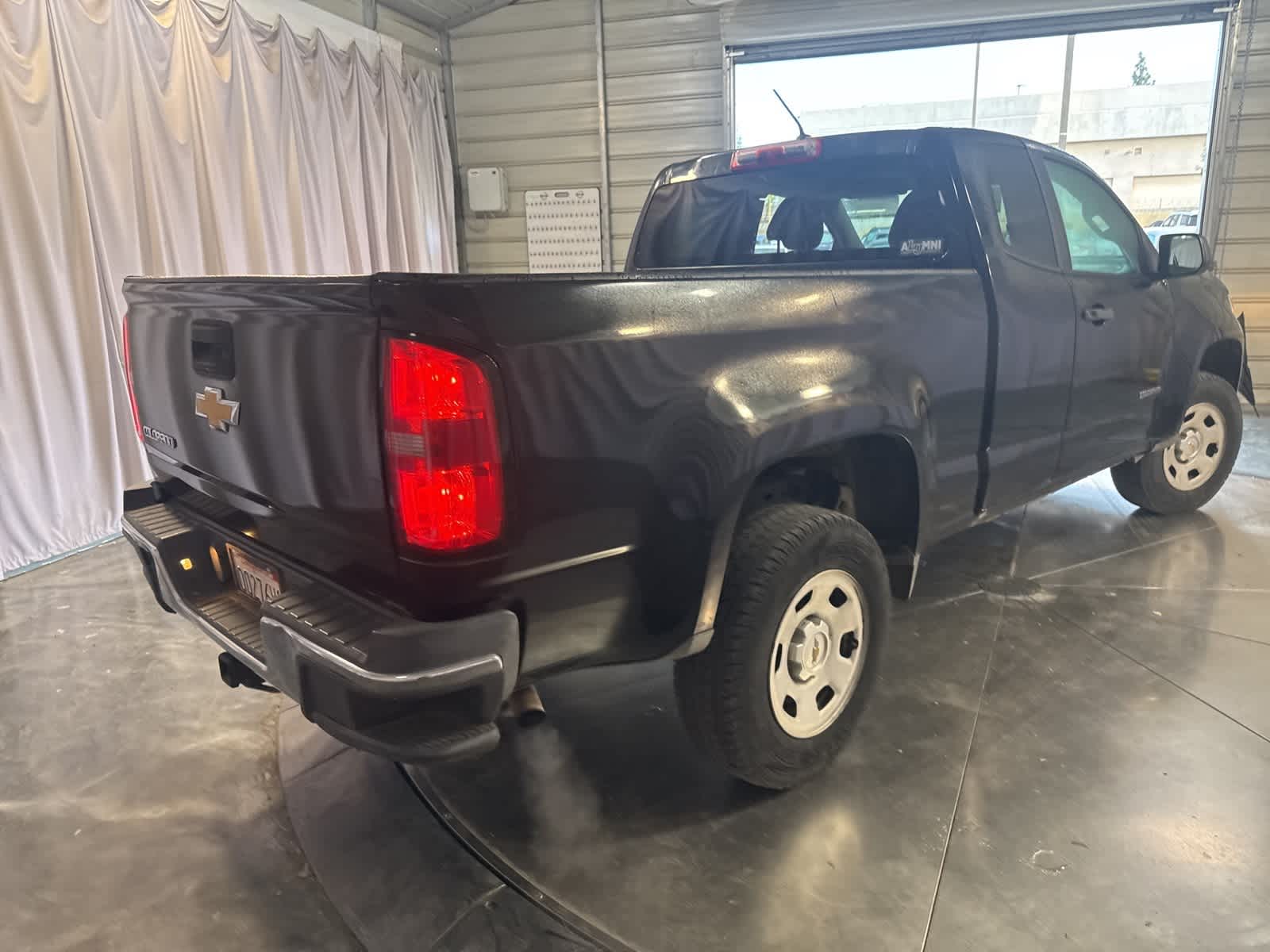 Thumbnail: 2015 Chevrolet Colorado - 5