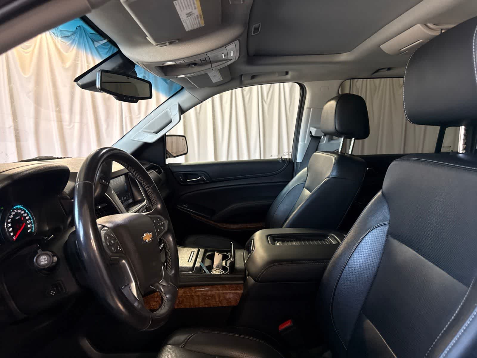 Thumbnail: 2019 Chevrolet Suburban - 20