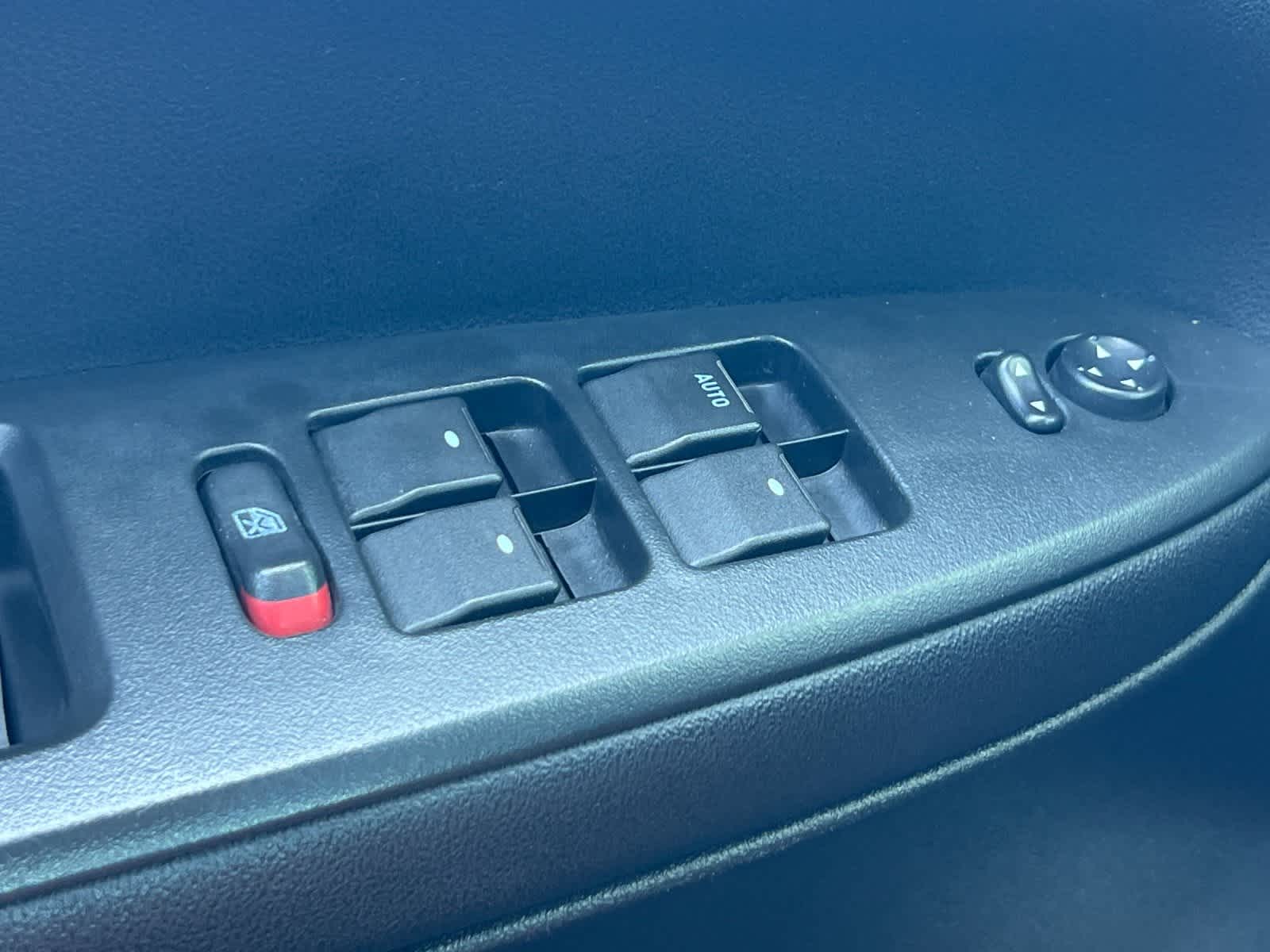 Thumbnail: 2012 Chevrolet Impala - 13