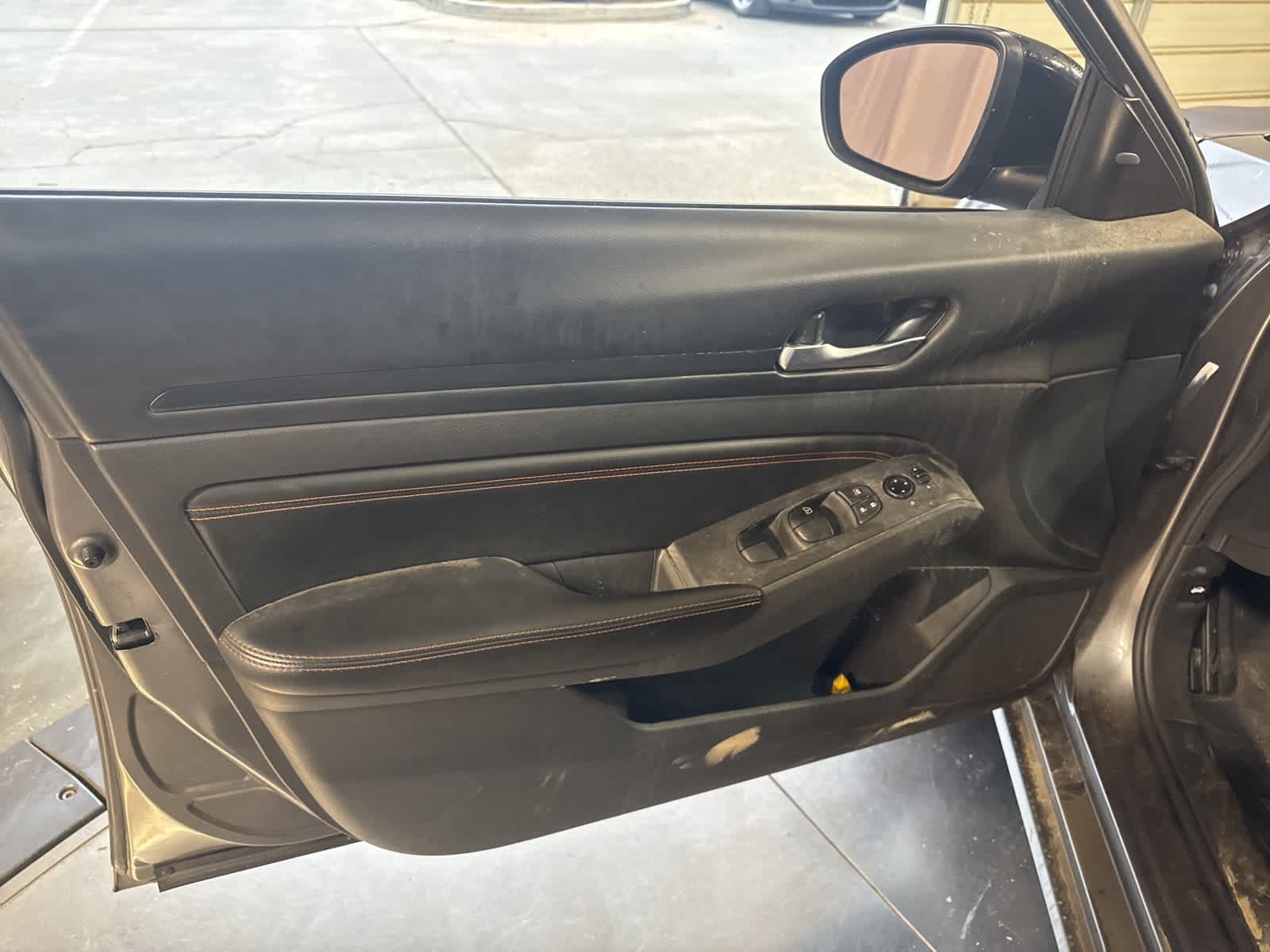 Thumbnail: 2022 Nissan Altima - 17